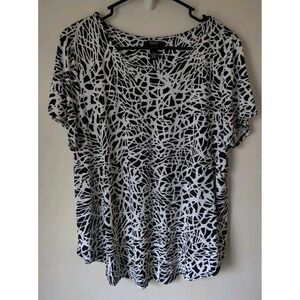 ALFANI Woman Plus Stretch Black/White Geometric Short‎ Sleeve Round Neck Size 1X